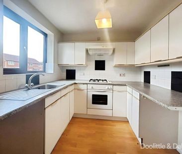 2 bedroom semi-detached house to rent - Photo 3