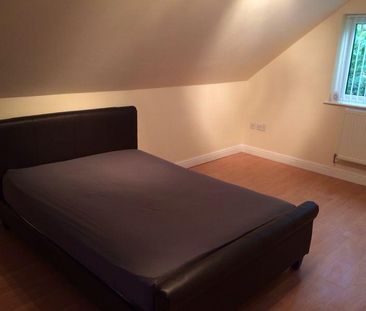 1 bedroom house of multiple occupation to rent - Photo 1
