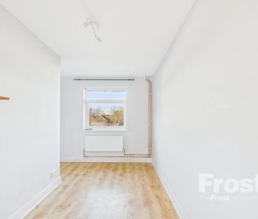 2 bedroom maisonette to rent - Photo 5