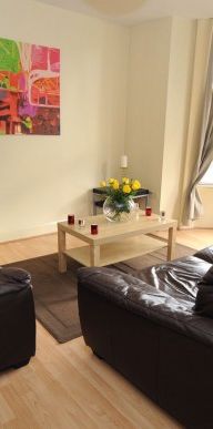 MODERN 2 BEDROOM APARTMENT NEAR UNIVERSITY ALL UTILITIES INCLUDED - Photo 1