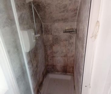 Studio to rent - Photo 6