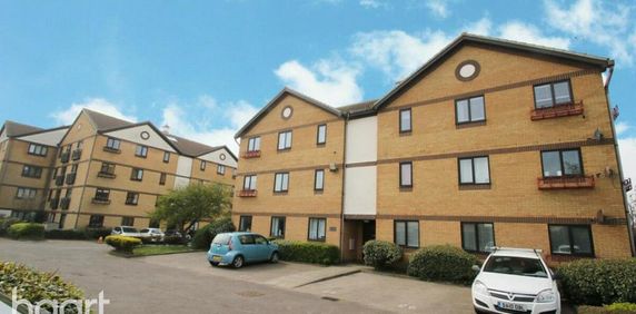 2 bedroom flat to rent - Photo 2