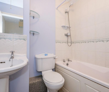 2 bedroom house to rent Malham Place, Worcester, WR5 - Photo 5