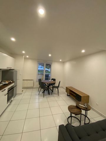 Location appartement 2 pièces, 42.00m², Yerres - Photo 2