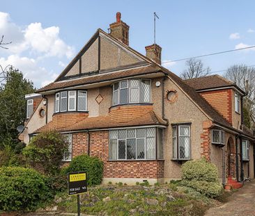 Semi-detached House to rent - Courtfield Rise, West Wickham, BR4 - Photo 3