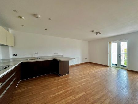 2 bedroom apartment to rent - Photo 3