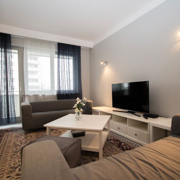 Piękny apartament na strzeżonym osiedlu w CENTRUM! - Photo 1