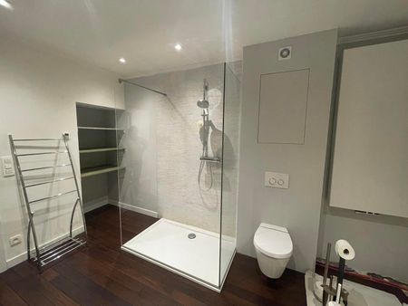 OORDEGEM - Gerenoveerde rijwoning met tuin. - Photo 4