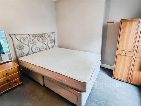 10 bedroom house share to rent - Photo 2