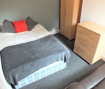 4 Bed Terraced House, Erleigh Road, RG1 - Photo 2