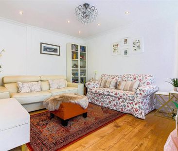 2 bedroom maisonette to rent - Photo 4