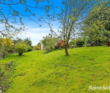 Furnished peaceful retreat - Photo 3