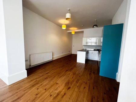 1 bedroom apartment to rent - Photo 4