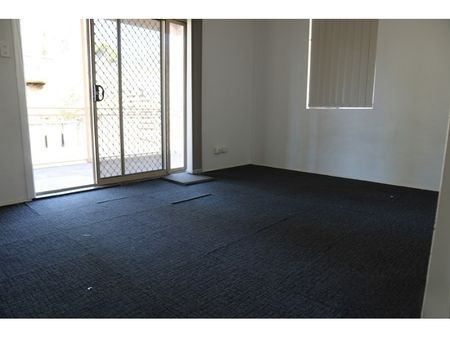 2/47 Sturt Street - Photo 2