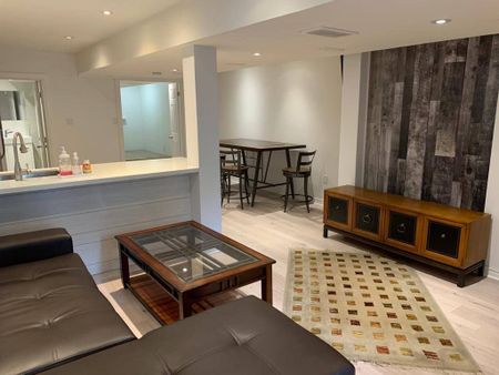 For Lease - 130 Ashdale Avenue Unit# Basement Furnished, Toronto, Ontario - Photo 5