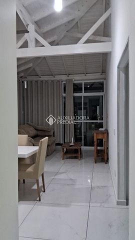 Cobertura com 3 quartos e 120m² para alugar em Ingleses do Rio Vermelho, Florianópolis. - Foto 2