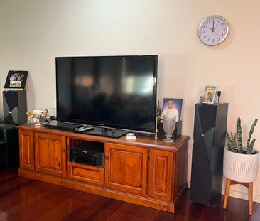 Springvale - Photo 1