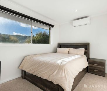 A Stylishly Renovated Retreat - Photo 6