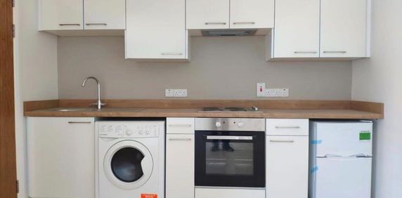 Unit 2, 4 Central Street, Bangor, BT20 3AF - Photo 2