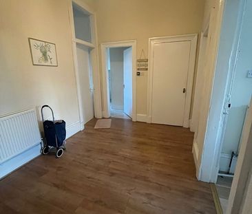 Room in a Shared Flat, Paisley Road West, G51 - Photo 4
