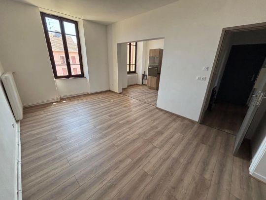 Appartement à louer 3 pièces 59.81m² - Photo 1
