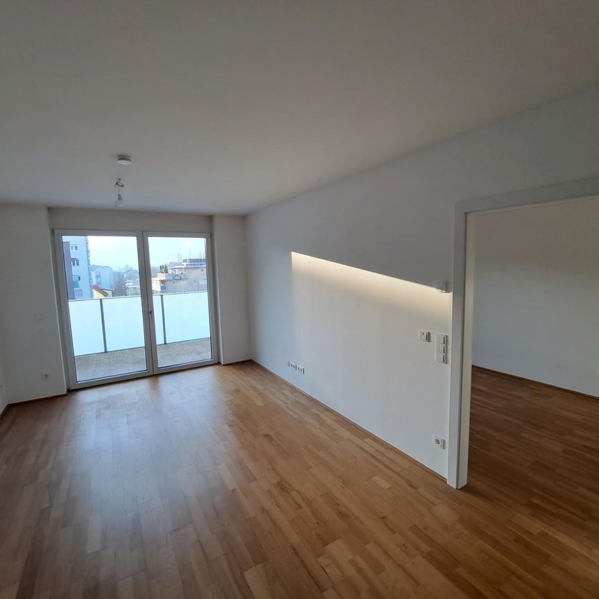 Smart Corner Top 75- Exklusives Wohngefühl: 2-Zimmerwohnung mit Balkon in begehrter Toplage! - Photo 1