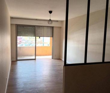 Location appartement t1 bis 2 pièces 42 m² à Rodez (12000) - Photo 1