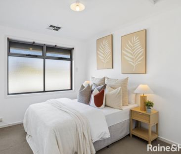 Comfortable & Convenient 3-Bedroom Home in Northgate - Photo 6