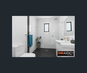 Stunning 4-Bedroom Duplex - Photo 1