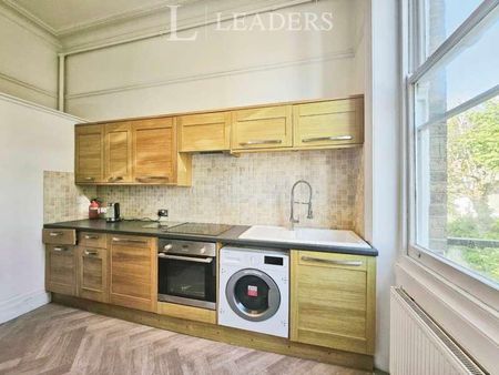 Second Avenue, Hove, BN3 - Photo 3