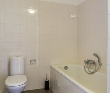 Appartement te huur: Rijswijkseplein 744 2516 LX Den Haag - Foto 3