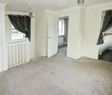 1 bedroom parking to rent - Photo 3