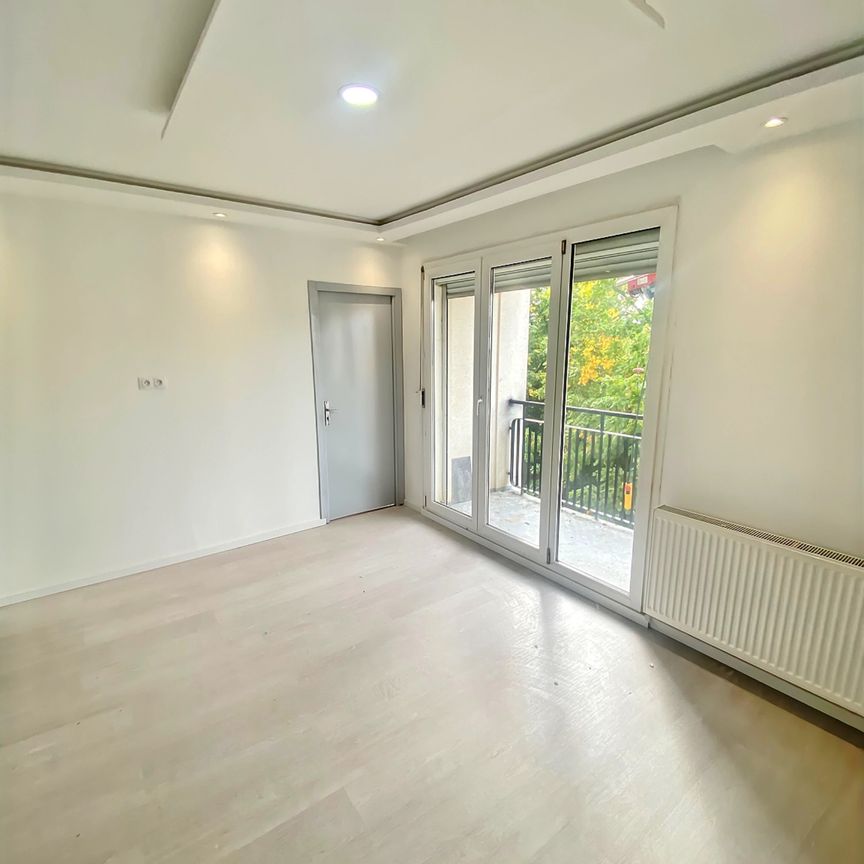 Location Appartement 4 pièces 73m² SELESTAT 67600 - Photo 1