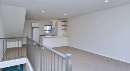 City Centre, 2 Bedrooms - Photo 3