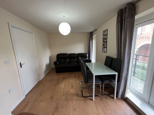 2 Bed Flat, Temple Place, RG1 - Photo 1