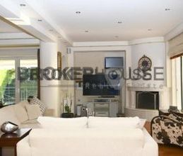 Βίλα για ενοικίαση - Καλύβια Θορικού, - Photo 3