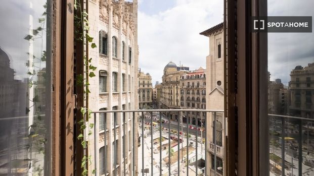 barcelona, Catalonia 08003 - Photo 1