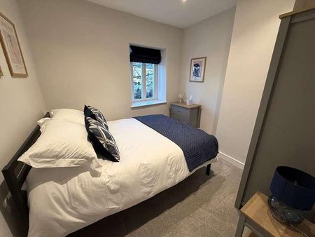 High Street, Olney, MK46 - Photo 3