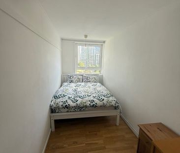 4 Bed Flat, Canary Wharf, E14 - Photo 1