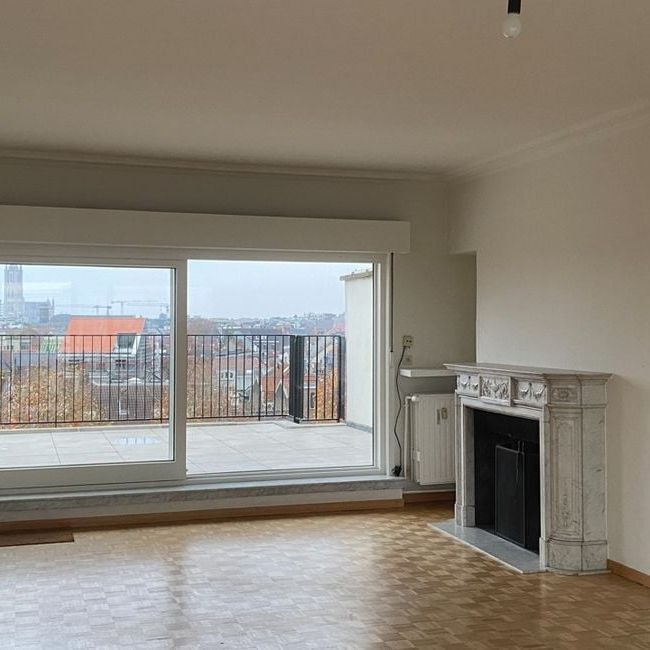Appartement te huur in Gent voor € 1.200 met 2 slaapkamers - Photo 1
