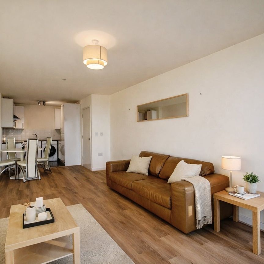 1 Bed Flat, Adagio Point, SE8 - Photo 1