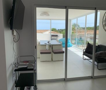 WINTER RENTAL. Refurbished villa for rent with 3 bedrooms and a pool - Photo 3