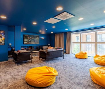 Studio to rent - Photo 2