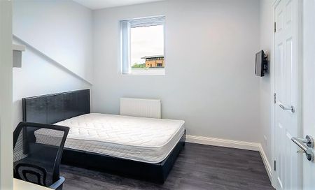 5 bedroom terraced house to rent - Photo 4