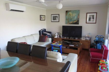 Unit 3/8 Albert Avenue, - Photo 4