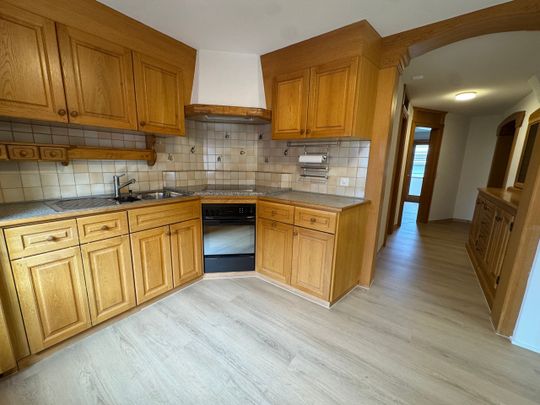 Renovierte 4.5-Zimmer Wohnung in Einsiedeln - Photo 1