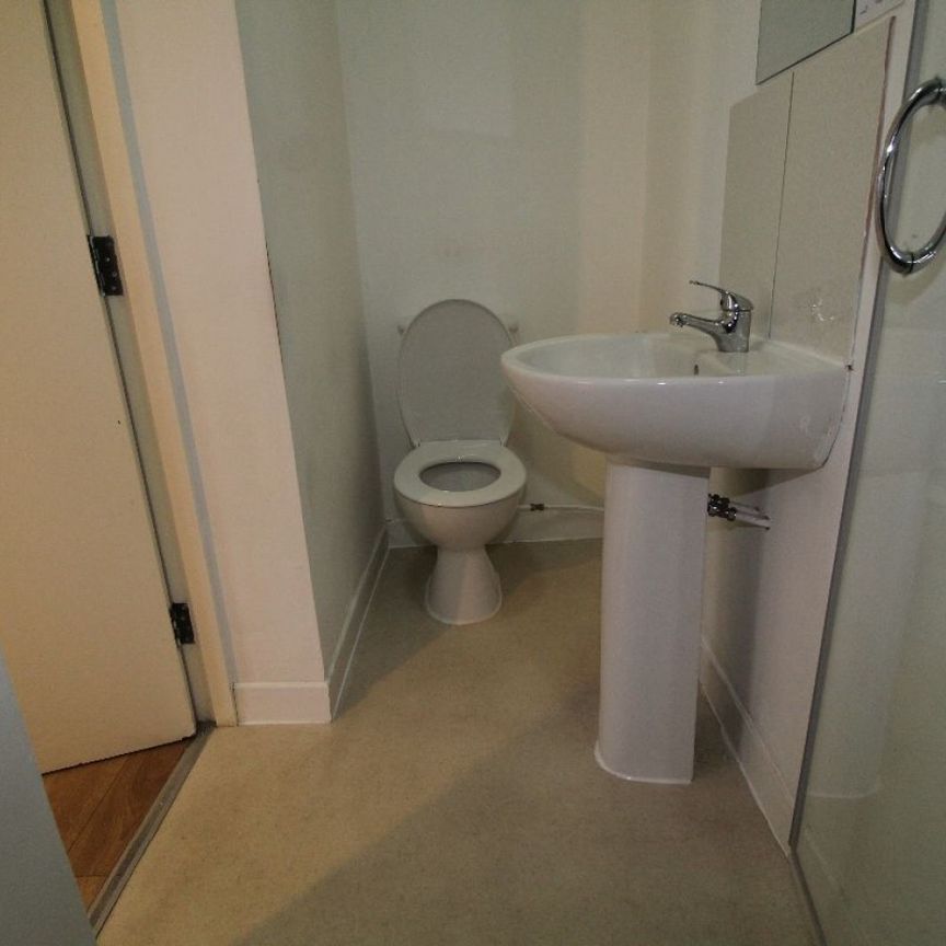 Brook Street Flat 3, PRESTON, Lancashire PR1 7DD - Photo 1