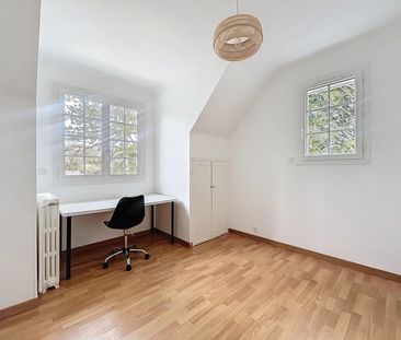 Tout savoir sur cette maison dans le quartier Ouest, à Marly-le-Roi - Photo 5