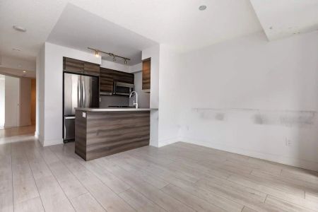 Musee - 525 Adelaide Street West — 3 Bedroom - Photo 5
