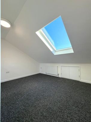 Studio Flat, White Hart Lane, N22 - Photo 1